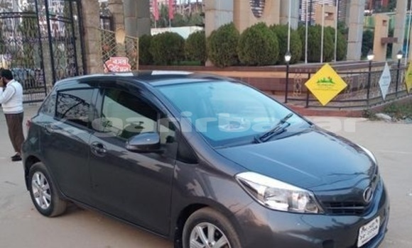 Buy Used 2011 Toyota Vitz in Dhaka, Dhaka Buy Used 2011 Toyota Vitz in Dhaka, Dhaka