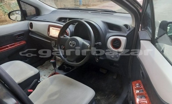 Buy Used 2011 Toyota Vitz in Dhaka, Dhaka Buy Used 2011 Toyota Vitz in Dhaka, Dhaka