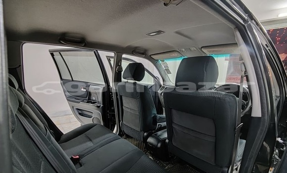 Buy Used 2005 Toyota Kluger in Dhaka, Dhaka Buy Used 2005 Toyota Kluger in Dhaka, Dhaka