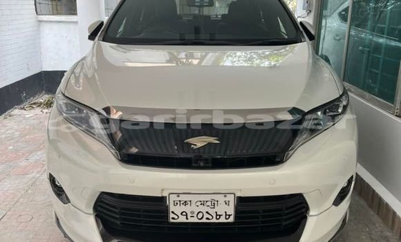 Buy Used 2015 Toyota Harrier in Dhaka, Dhaka Buy Used 2015 Toyota Harrier in Dhaka, Dhaka