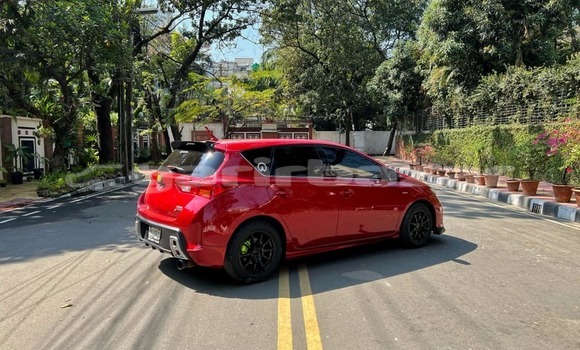 Buy Used 2013 Toyota Auris in Dhaka, Dhaka Buy Used 2013 Toyota Auris in Dhaka, Dhaka