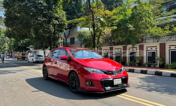 Buy Used 2013 Toyota Auris in Dhaka, Dhaka Buy Used 2013 Toyota Auris in Dhaka, Dhaka