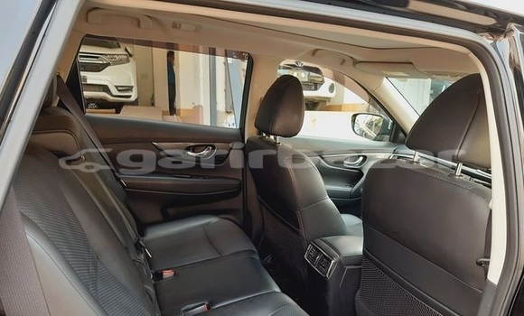 Buy Import 2016 Nissan X-Trail in Dhaka, Dhaka Buy Import 2016 Nissan X-Trail in Dhaka, Dhaka