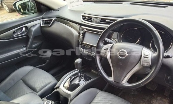Buy Import 2016 Nissan X-Trail in Dhaka, Dhaka Buy Import 2016 Nissan X-Trail in Dhaka, Dhaka