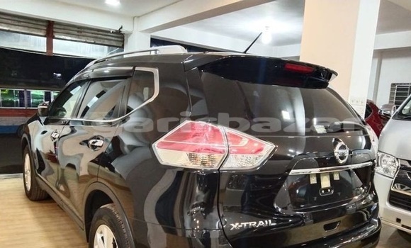 Buy Import 2016 Nissan X-Trail in Dhaka, Dhaka Buy Import 2016 Nissan X-Trail in Dhaka, Dhaka