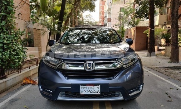 Buy Used 2017 Honda CR-V in Dhaka, Dhaka Buy Used 2017 Honda CR-V in Dhaka, Dhaka