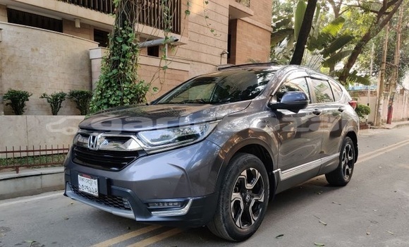 Buy Used 2017 Honda CR-V in Dhaka, Dhaka Buy Used 2017 Honda CR-V in Dhaka, Dhaka