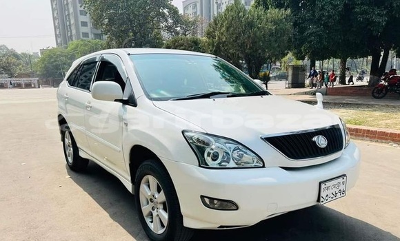 Buy Used 2004 Toyota Harrier in Dhaka, Dhaka Buy Used 2004 Toyota Harrier in Dhaka, Dhaka