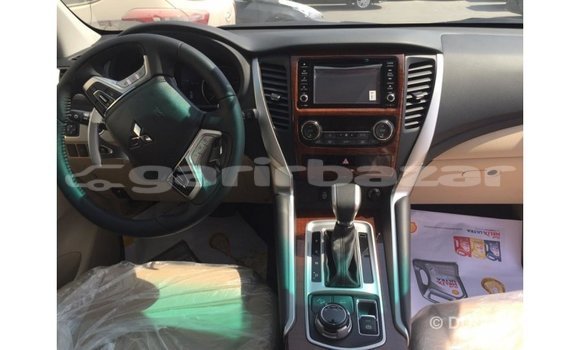 Buy Import 2019 Mitsubishi Montero in Import - Dubai, Bandarban Buy Import 2019 Mitsubishi Montero in Import - Dubai, Bandarban