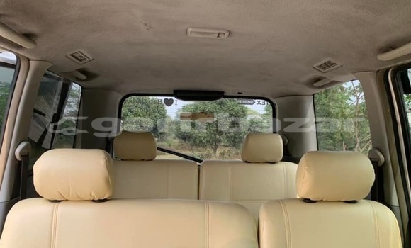 Buy Used 2003 Toyota Noah in Dhaka, Dhaka Buy Used 2003 Toyota Noah in Dhaka, Dhaka