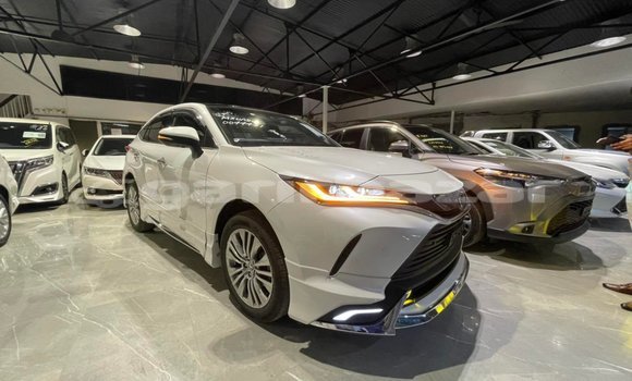 কেনা আমদানি Toyota Harrier White গাড়ী মধ্যে ঢাকা মধ্যে Dhaka কেনা আমদানি Toyota Harrier White গাড়ী মধ্যে ঢাকা মধ্যে Dhaka