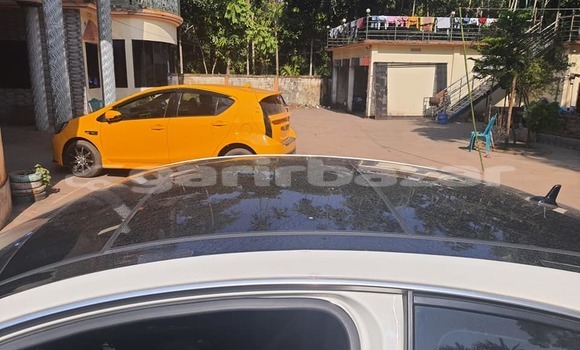 কেনা ব্যবহৃত Mercedes-Benz C250 coupe White গাড়ী মধ্যে ঢাকা মধ্যে Dhaka কেনা ব্যবহৃত Mercedes-Benz C250 coupe White গাড়ী মধ্যে ঢাকা মধ্যে Dhaka