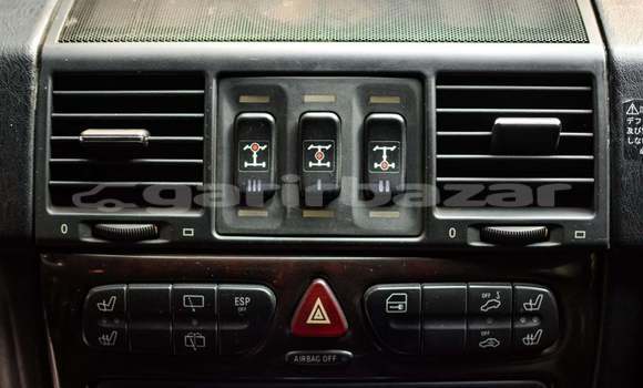 কেনা ব্যবহৃত Mercedes-Benz G-klasse Blue গাড়ী মধ্যে ঢাকা মধ্যে Dhaka কেনা ব্যবহৃত Mercedes-Benz G-klasse Blue গাড়ী মধ্যে ঢাকা মধ্যে Dhaka