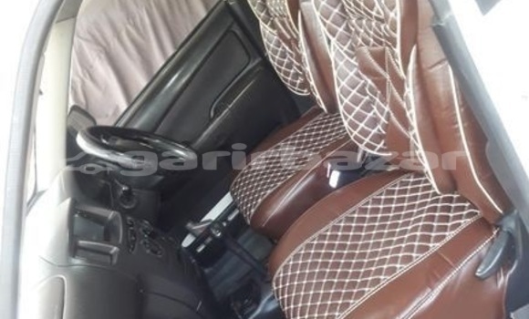 Buy Used 2004 Toyota Succeed in Dhaka, Dhaka Buy Used 2004 Toyota Succeed in Dhaka, Dhaka