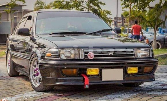 Buy Used 1990 Toyota Corolla in Dhaka, Dhaka Buy Used 1990 Toyota Corolla in Dhaka, Dhaka