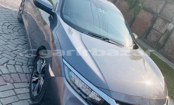 Buy Used 2019 Honda Civic in Dhaka, Dhaka Buy Used 2019 Honda Civic in Dhaka, Dhaka