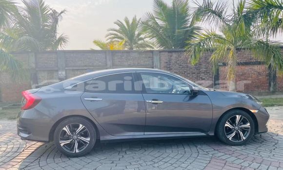 Buy Used 2019 Honda Civic in Dhaka, Dhaka Buy Used 2019 Honda Civic in Dhaka, Dhaka