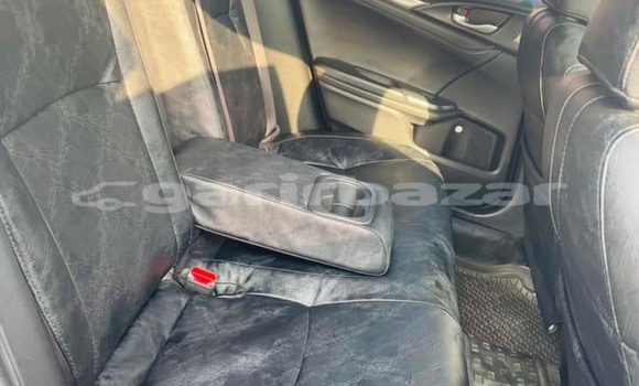 Buy Used 2019 Honda Civic in Dhaka, Dhaka Buy Used 2019 Honda Civic in Dhaka, Dhaka