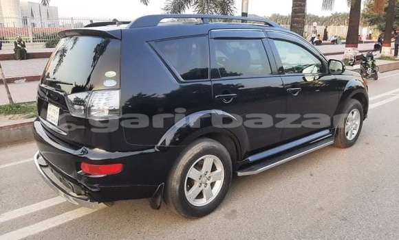 Buy Used 2010 Mitsubishi Outlander in Dhaka, Dhaka Buy Used 2010 Mitsubishi Outlander in Dhaka, Dhaka