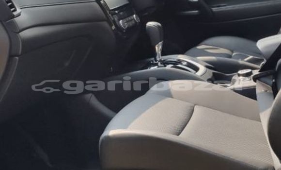 Buy Used 2017 Nissan X-Trail in Dhaka, Dhaka Buy Used 2017 Nissan X-Trail in Dhaka, Dhaka