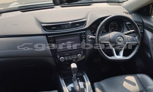 Buy Used 2017 Nissan X-Trail in Dhaka, Dhaka Buy Used 2017 Nissan X-Trail in Dhaka, Dhaka