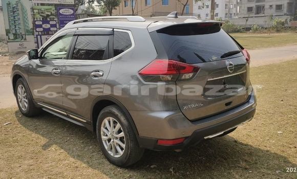 Buy Used 2017 Nissan X-Trail in Dhaka, Dhaka Buy Used 2017 Nissan X-Trail in Dhaka, Dhaka
