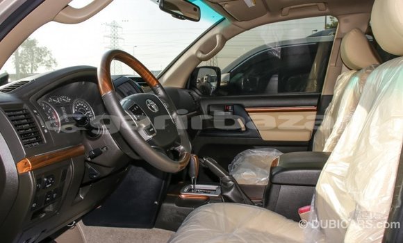 Buy Import 2010 Toyota Land Cruiser in Import - Dubai, Bandarban Buy Import 2010 Toyota Land Cruiser in Import - Dubai, Bandarban