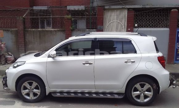 Buy Used 2011 Toyota IST in Dhaka, Dhaka Buy Used 2011 Toyota IST in Dhaka, Dhaka