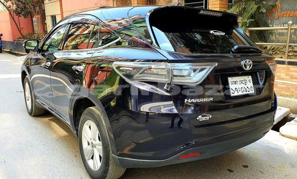 Buy Used 2014 Toyota Harrier in Dhaka, Dhaka Buy Used 2014 Toyota Harrier in Dhaka, Dhaka