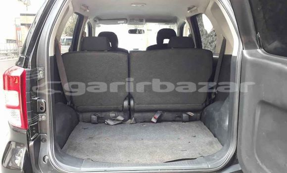 Buy Used 2006 Toyota Rush in Dhaka, Dhaka Buy Used 2006 Toyota Rush in Dhaka, Dhaka