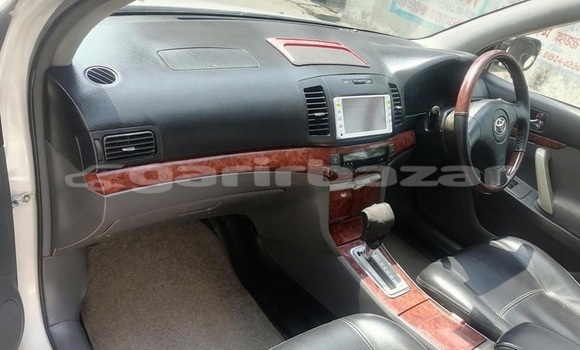 Buy Used 2005 Toyota Premio in Dhaka, Dhaka Buy Used 2005 Toyota Premio in Dhaka, Dhaka