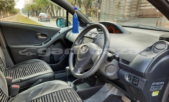 Buy Used 2010 Toyota Vitz in Dhaka, Dhaka Buy Used 2010 Toyota Vitz in Dhaka, Dhaka