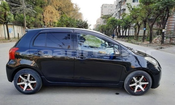 Buy Used 2010 Toyota Vitz in Dhaka, Dhaka Buy Used 2010 Toyota Vitz in Dhaka, Dhaka