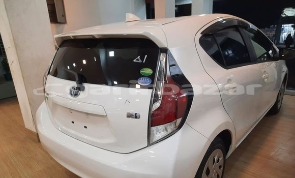 Buy Import 2016 Toyota Aqua in Dhaka, Dhaka Buy Import 2016 Toyota Aqua in Dhaka, Dhaka