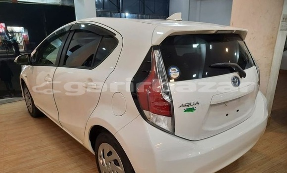 Buy Import 2016 Toyota Aqua in Dhaka, Dhaka Buy Import 2016 Toyota Aqua in Dhaka, Dhaka