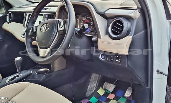 Buy Used 2015 Toyota Rav 4 in Dhaka, Dhaka Buy Used 2015 Toyota Rav 4 in Dhaka, Dhaka