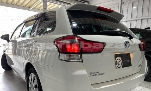 Buy Import 2016 Toyota Fielder in Dhaka, Dhaka Buy Import 2016 Toyota Fielder in Dhaka, Dhaka