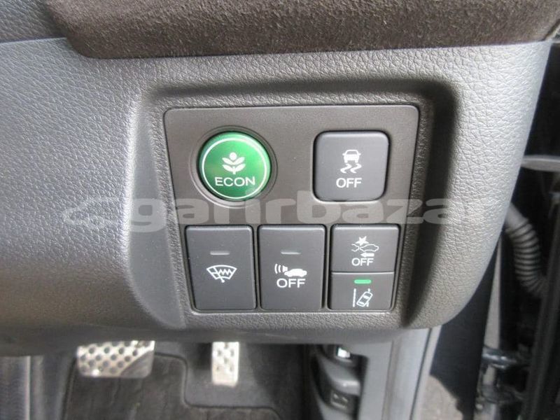 Big with watermark honda vezel dhaka dhaka 4554