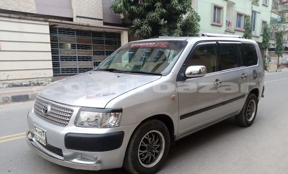 Buy Used 2004 Toyota Succeed in Dhaka, Dhaka Buy Used 2004 Toyota Succeed in Dhaka, Dhaka