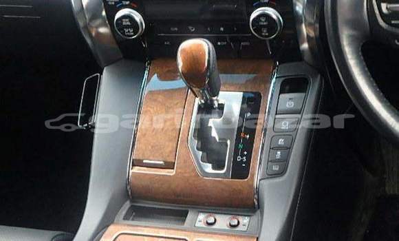 Buy New 2016 Toyota Alphard in Dhaka, Dhaka Buy New 2016 Toyota Alphard in Dhaka, Dhaka