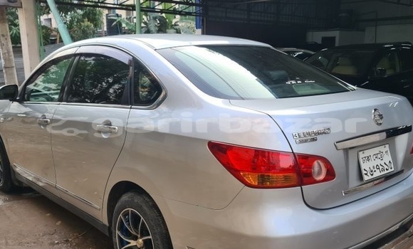 কেনা ব্যবহৃত Nissan Bluebird Silver গাড়ী মধ্যে ঢাকা মধ্যে Dhaka কেনা ব্যবহৃত Nissan Bluebird Silver গাড়ী মধ্যে ঢাকা মধ্যে Dhaka
