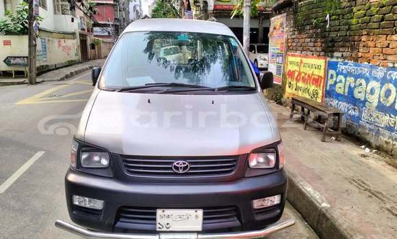 Buy Used 2013 Toyota noah kr42 in Dhaka, Dhaka Buy Used 2013 Toyota noah kr42 in Dhaka, Dhaka