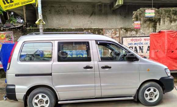 Buy Used 2013 Toyota noah kr42 in Dhaka, Dhaka Buy Used 2013 Toyota noah kr42 in Dhaka, Dhaka