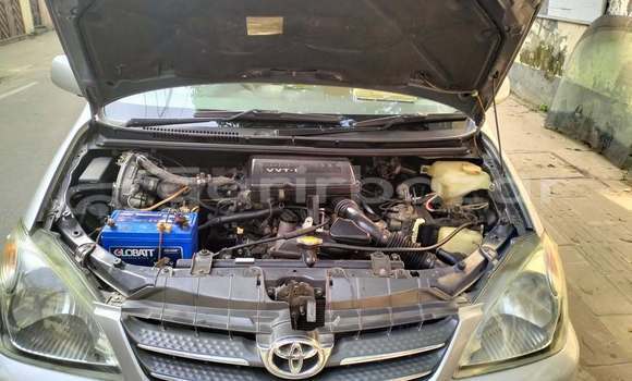 কেনা ব্যবহৃত Toyota Aqua White গাড়ী মধ্যে ঢাকা মধ্যে Dhaka কেনা ব্যবহৃত Toyota Aqua White গাড়ী মধ্যে ঢাকা মধ্যে Dhaka