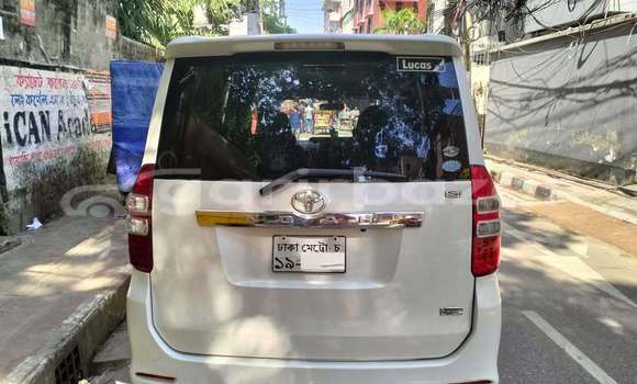 কেনা ব্যবহৃত Toyota Noah White গাড়ী মধ্যে ঢাকা মধ্যে Dhaka কেনা ব্যবহৃত Toyota Noah White গাড়ী মধ্যে ঢাকা মধ্যে Dhaka