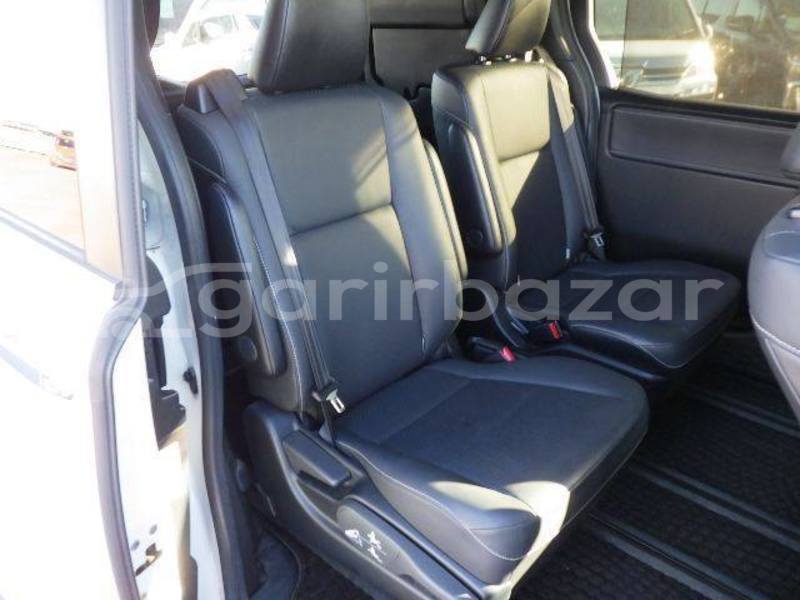 Big with watermark toyota esquire dhaka dhaka 39559