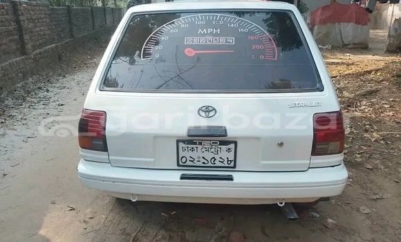 Buy Used Toyota Echo in Bajitpur, Kishorganj Buy Used Toyota Echo in Bajitpur, Kishorganj
