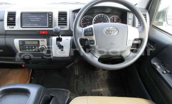 কেনা ব্যবহৃত Toyota Hiace White গাড়ী মধ্যে ঢাকা মধ্যে Dhaka কেনা ব্যবহৃত Toyota Hiace White গাড়ী মধ্যে ঢাকা মধ্যে Dhaka