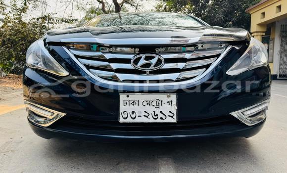 Buy Used 2011 Hyundai Sonata in Dhaka, Dhaka Buy Used 2011 Hyundai Sonata in Dhaka, Dhaka