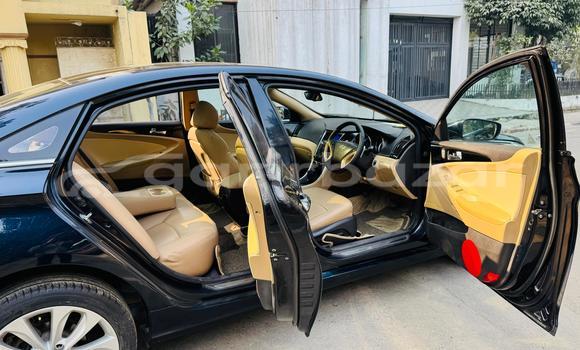 Buy Used 2011 Hyundai Sonata in Dhaka, Dhaka Buy Used 2011 Hyundai Sonata in Dhaka, Dhaka